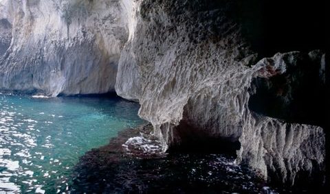grotta del papa Sardegna library